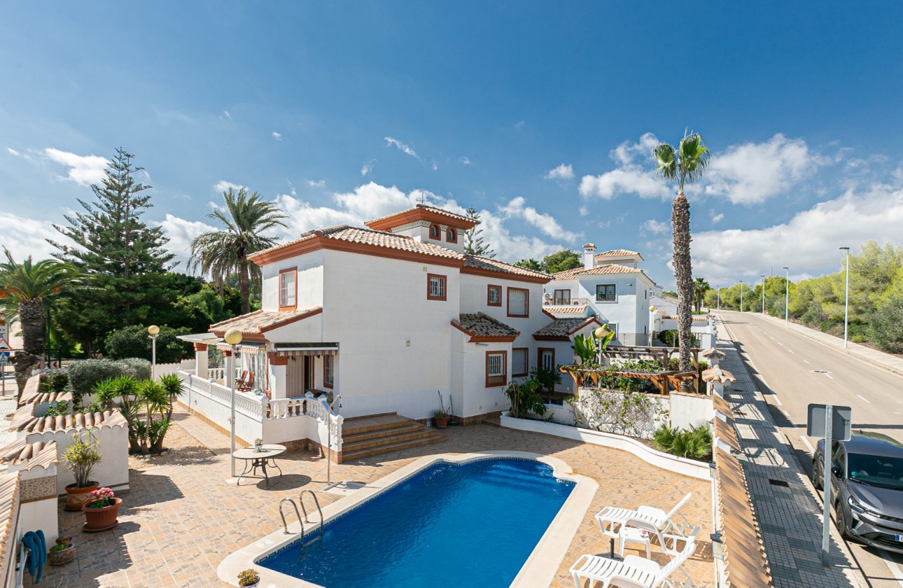 Re-Sale - Detached Villa - Campoamor - Campoamor Golf