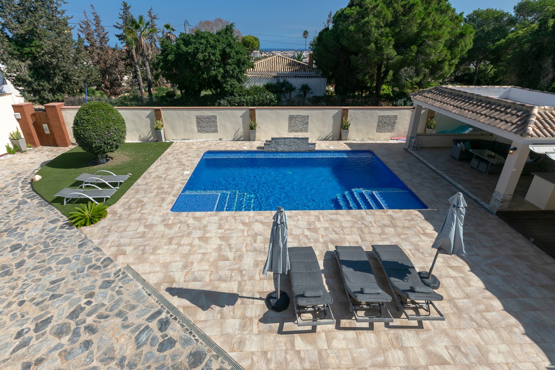 Re-Sale - Detached Villa - Campoamor - Lomas de Don Juan