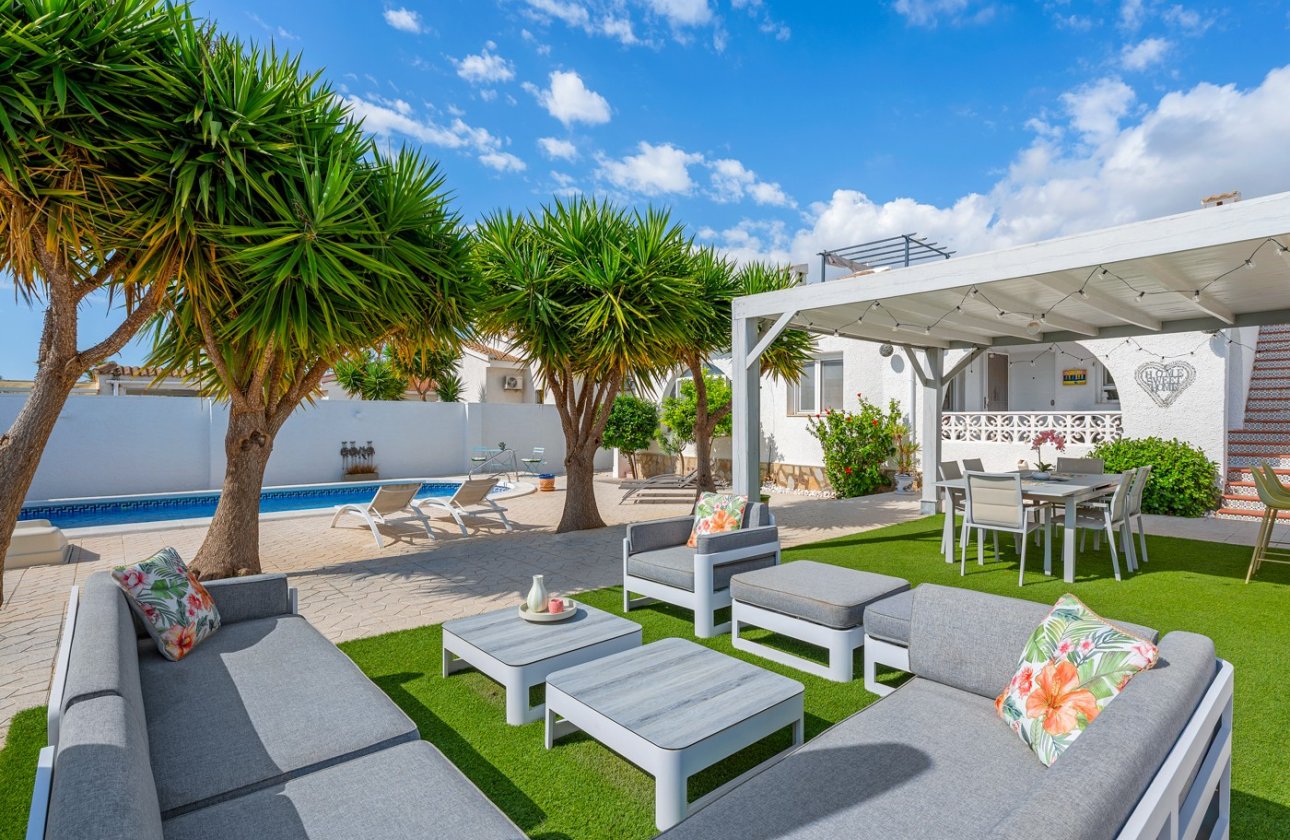 Re-Sale - Detached Villa - Ciudad Quesada - Pueblo Bravo