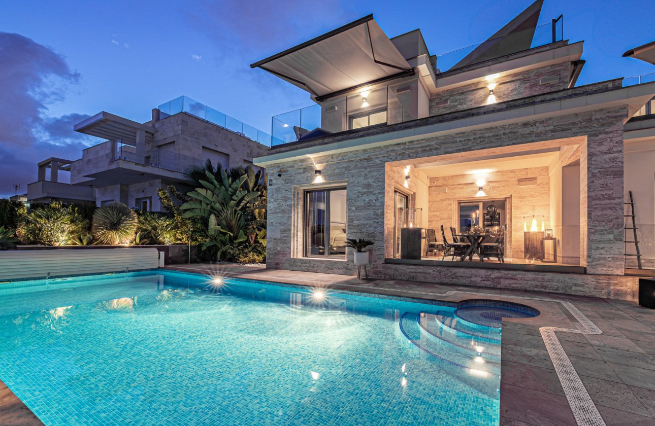 Re-Sale - Detached Villa - La Zenia - Beach