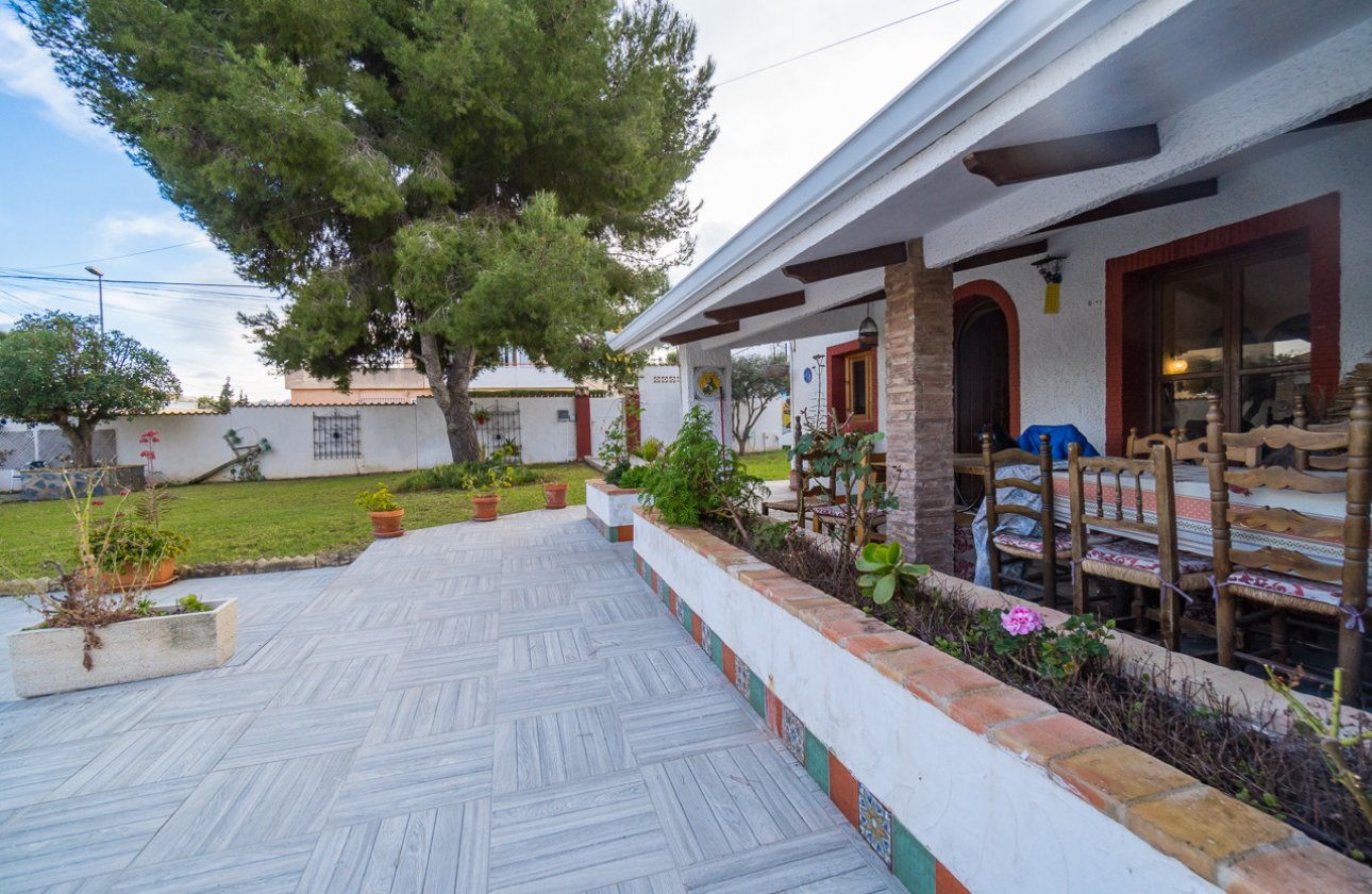 Re-Sale - Detached Villa - Lomas de Cabo Roig