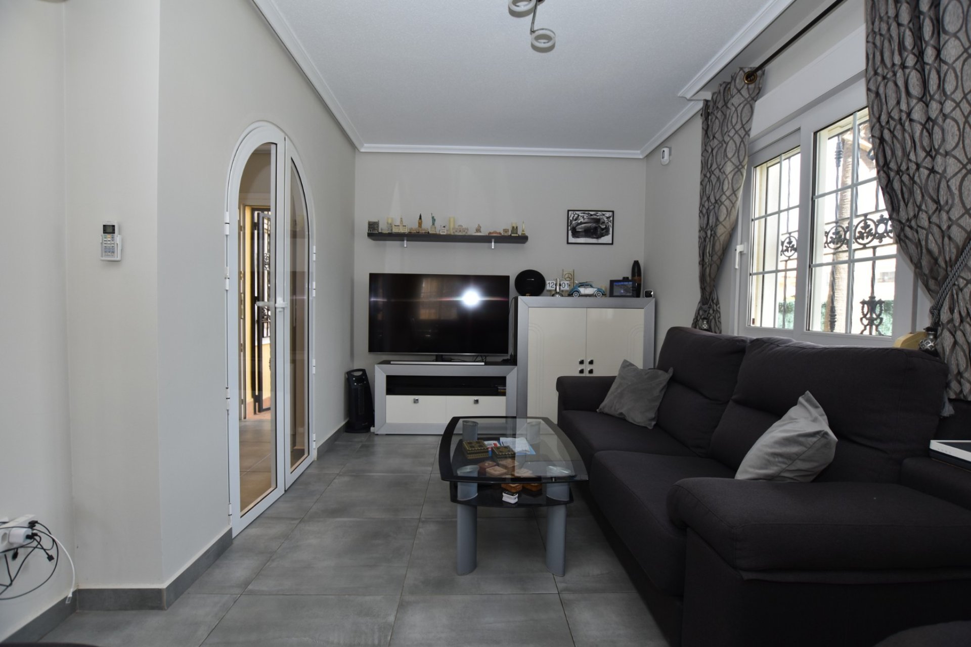 Re-Sale - Detached Villa - Orihuela Costa - Los Dolses