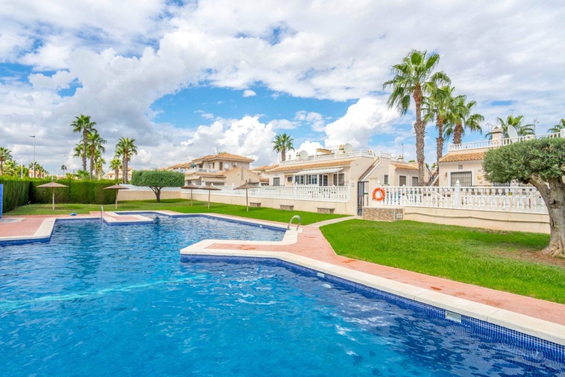 Re-Sale - Detached Villa - Orihuela Costa