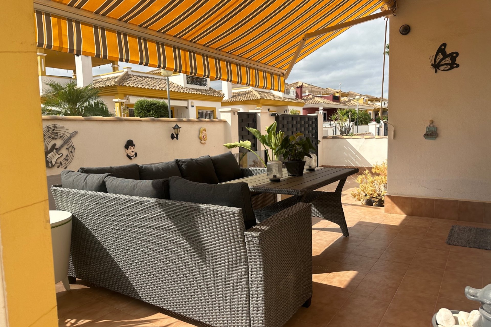 Re-Sale - Detached Villa - Orihuela - Vistabella Golf