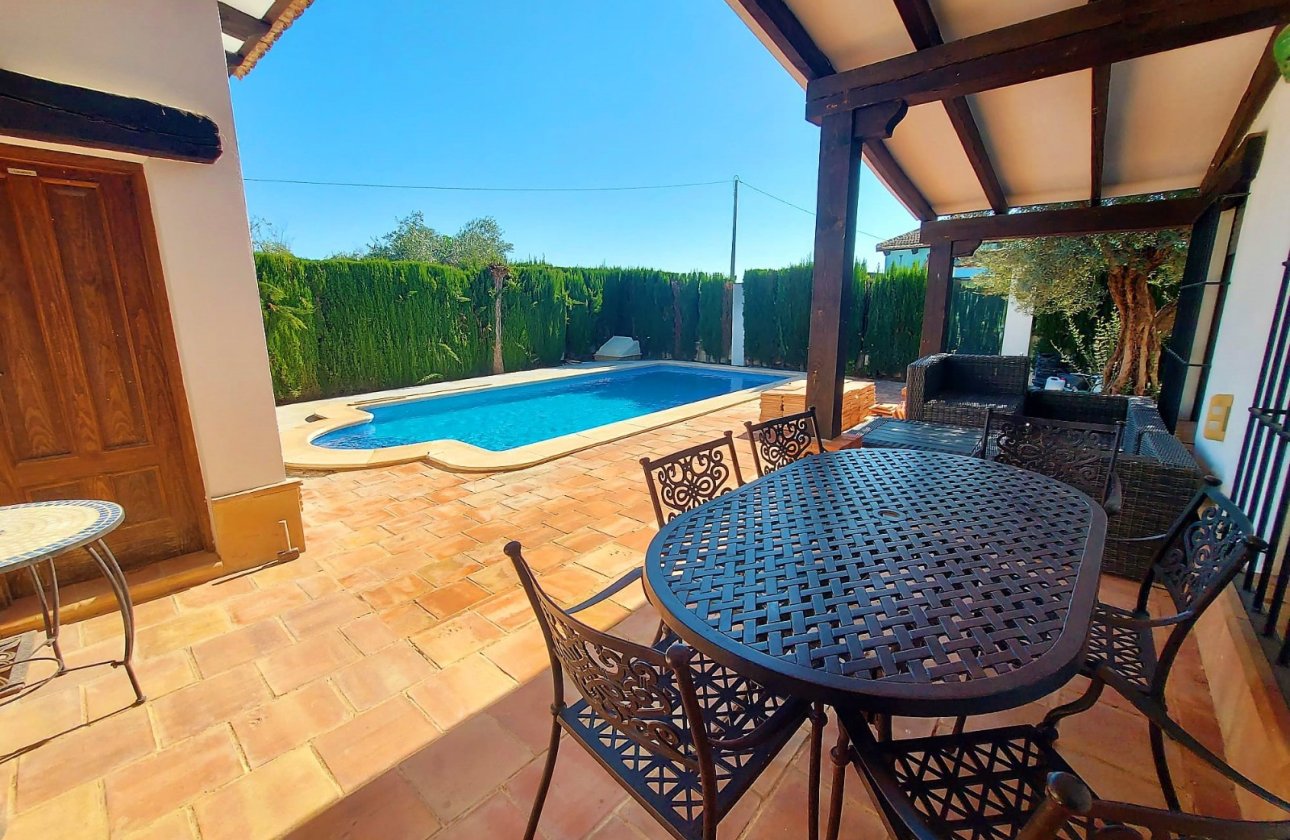 Re-Sale - Detached Villa - Orihuela