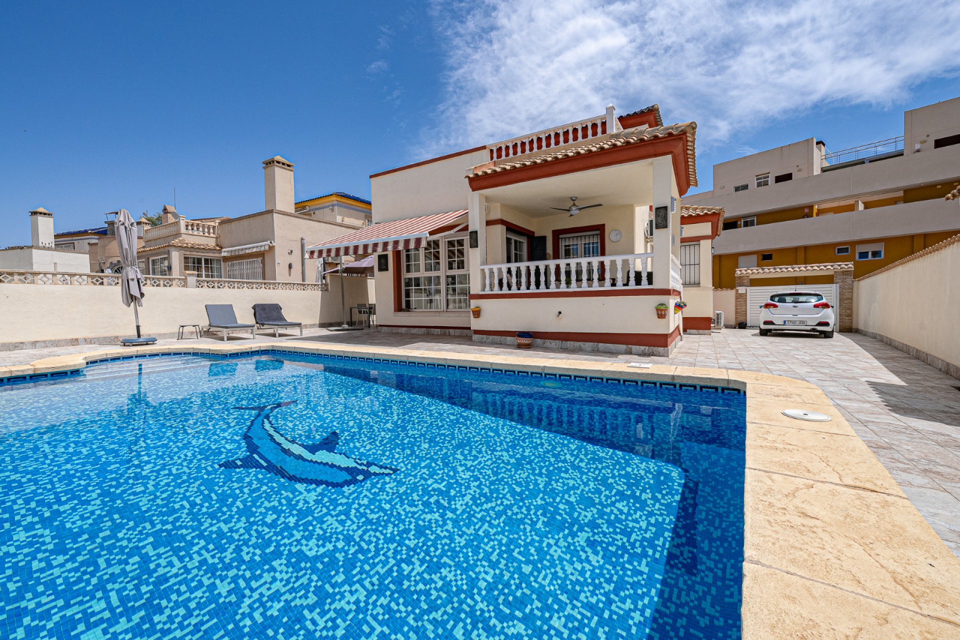 Re-Sale - Detached Villa - Playa Flamenca - Montilla