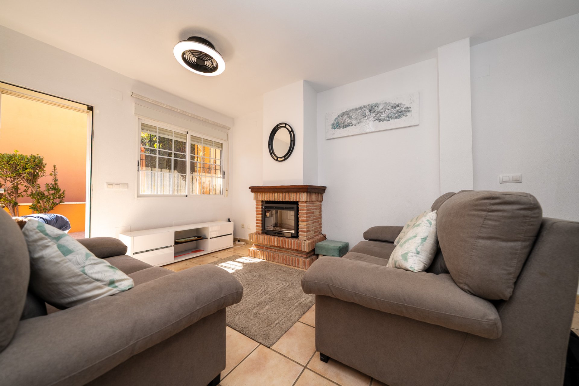 Re-Sale - Detached Villa - Playa Flamenca - Sportcentre