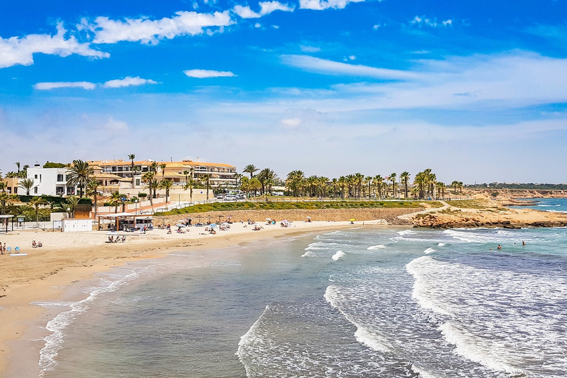 Re-Sale - Detached Villa - Playa Flamenca - Sportcentre