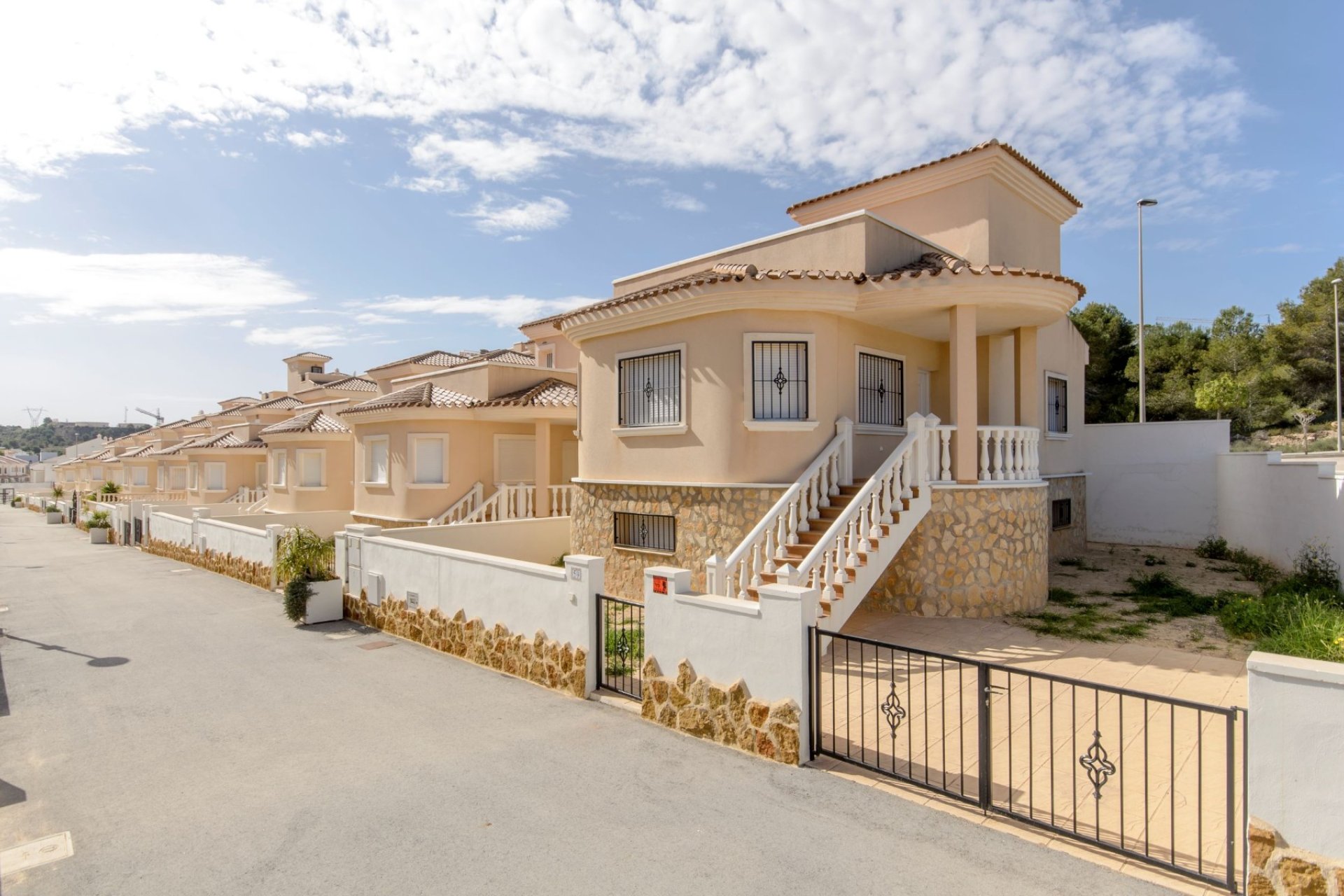Re-Sale - Detached Villa - San Miguel de Salinas