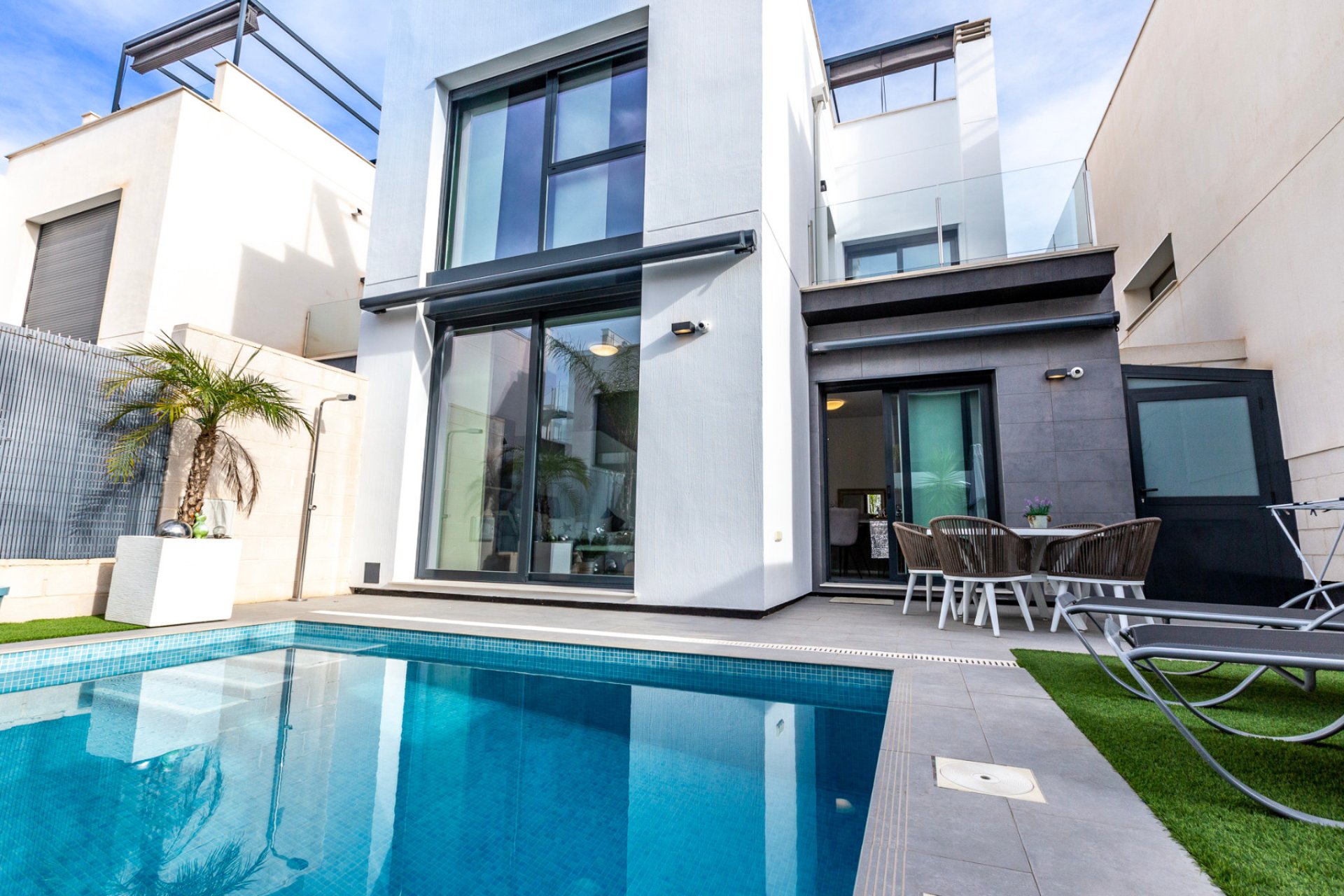 Re-Sale - Detached Villa - Villamartin - Pau 26