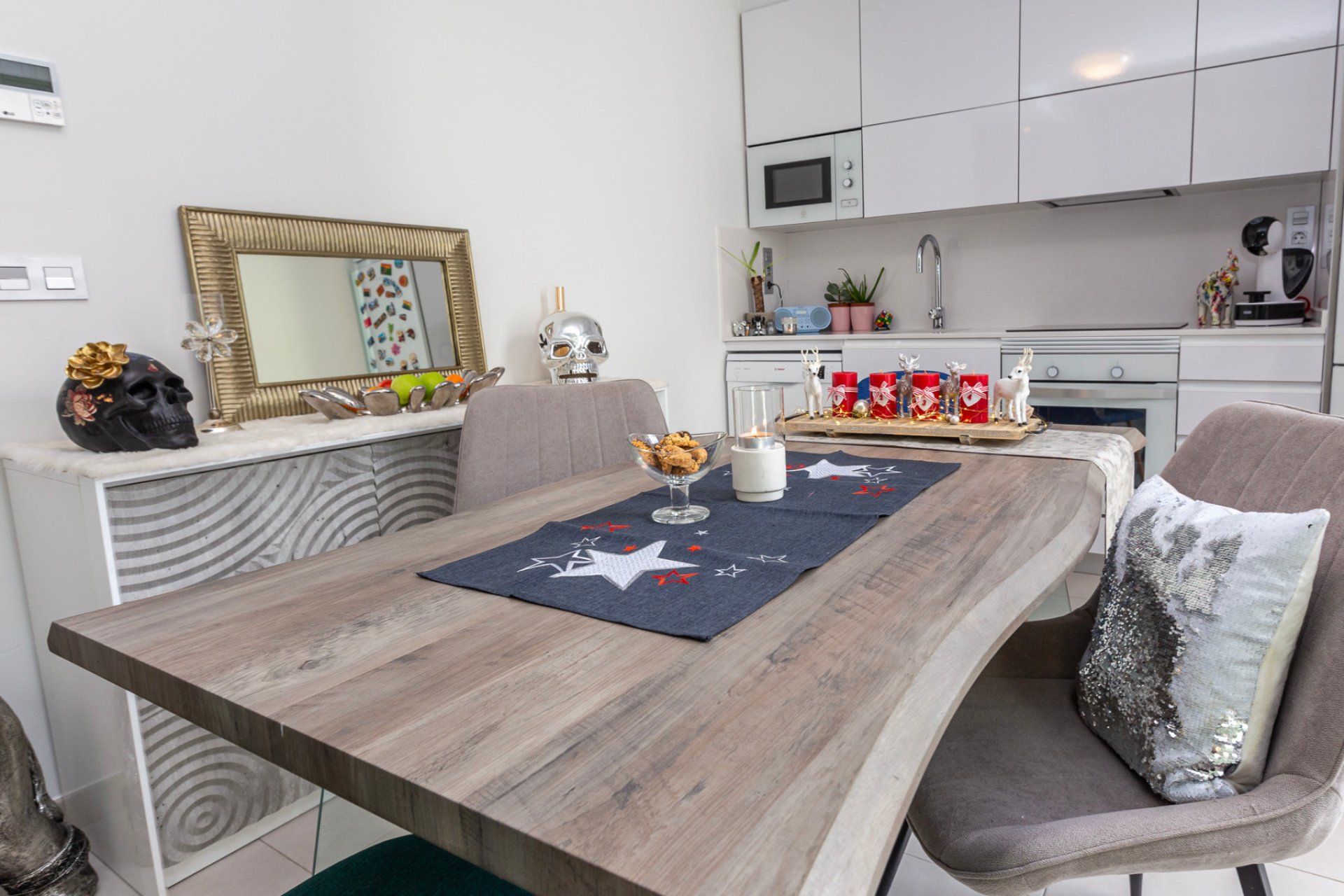 Re-Sale - Detached Villa - Villamartin - Pau 26