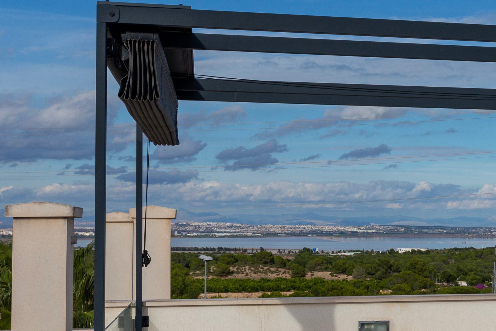 Re-Sale - Detached Villa - Villamartin - Pau 26