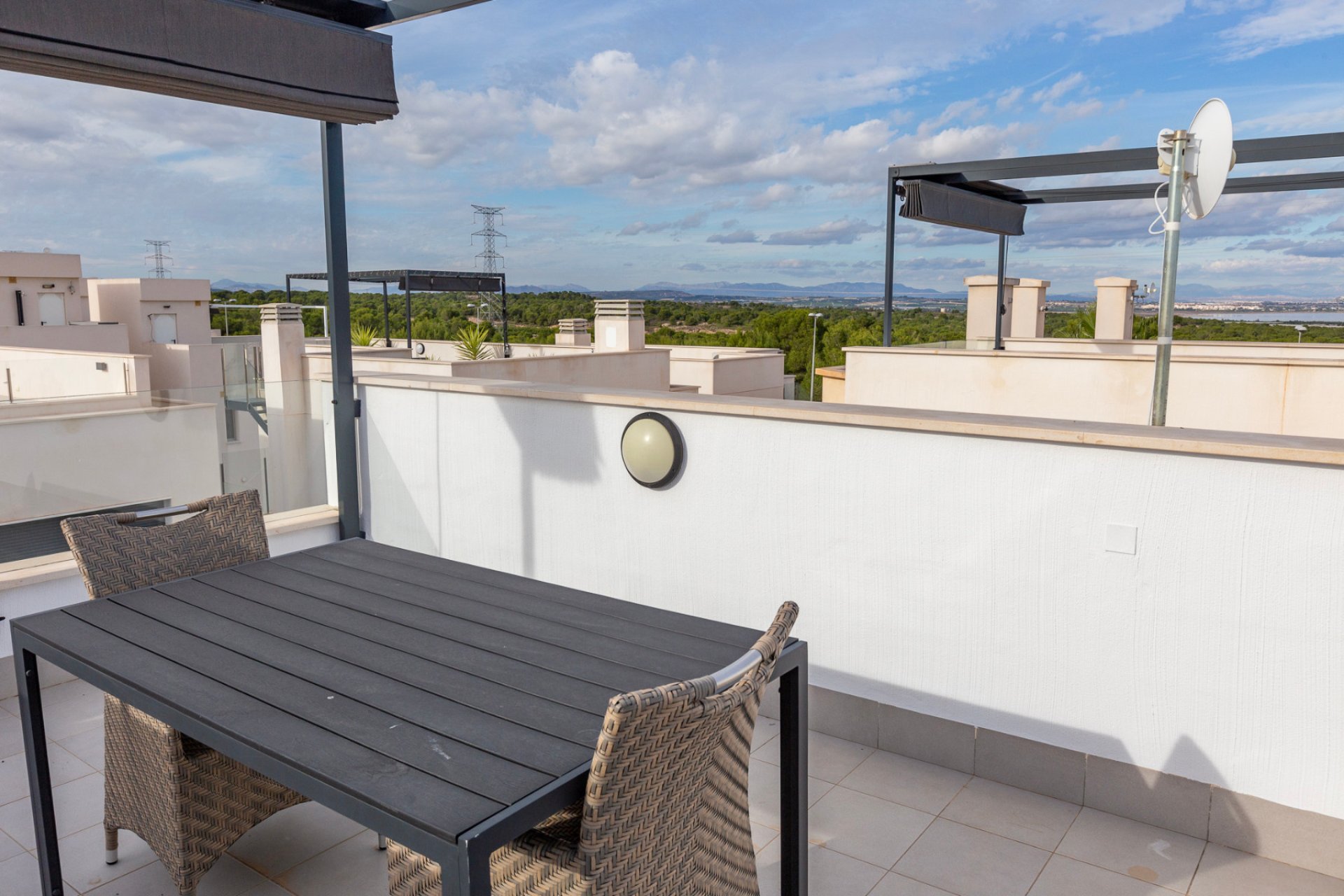 Re-Sale - Detached Villa - Villamartin - Pau 26