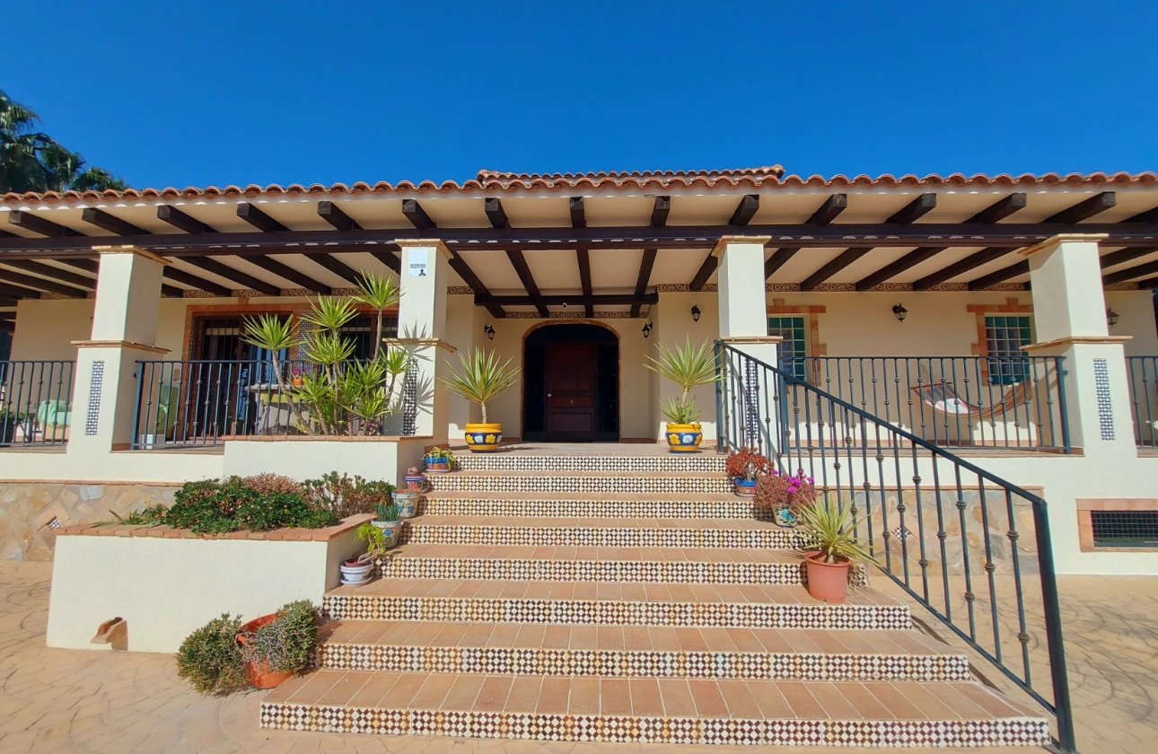 Re-Sale - Finca - Bigastro