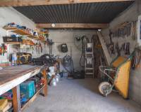 Re-Sale - Finca - Los Montesinos