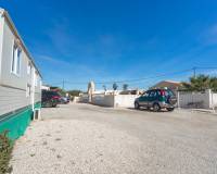 Re-Sale - Finca - Los Montesinos