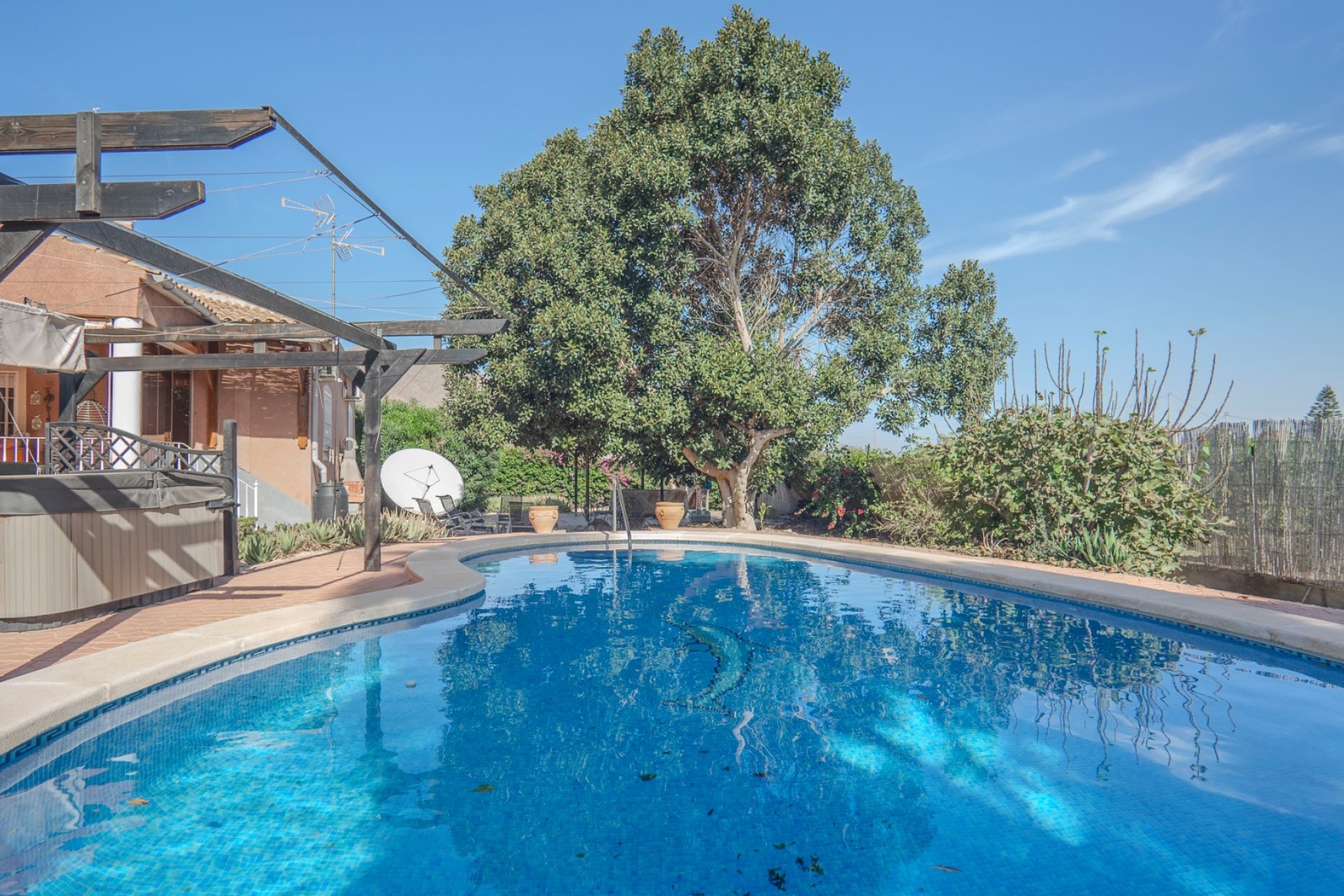 Re-Sale - Finca - Orihuela - San Bartolome