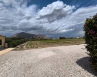 Re-Sale - Finca - Orihuela