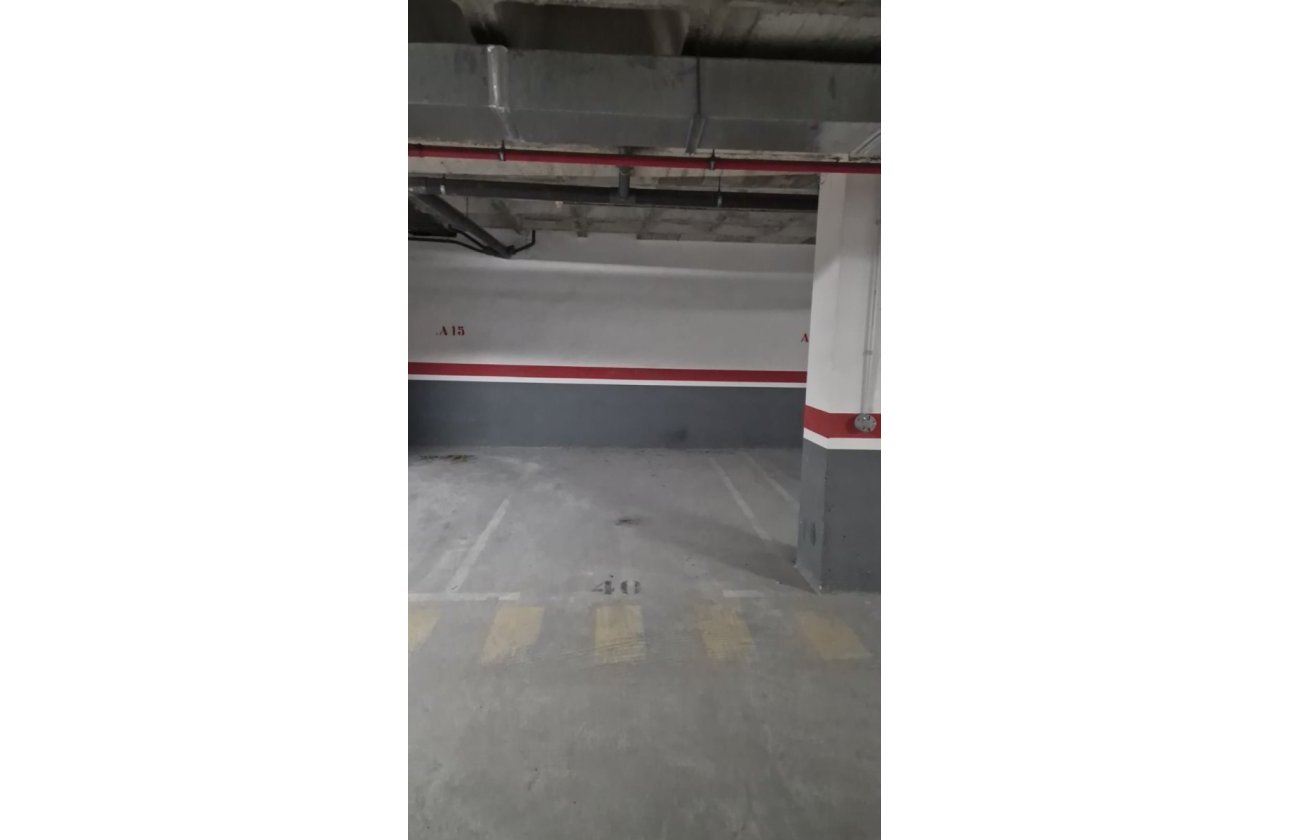Re-Sale - Garage - Algorfa