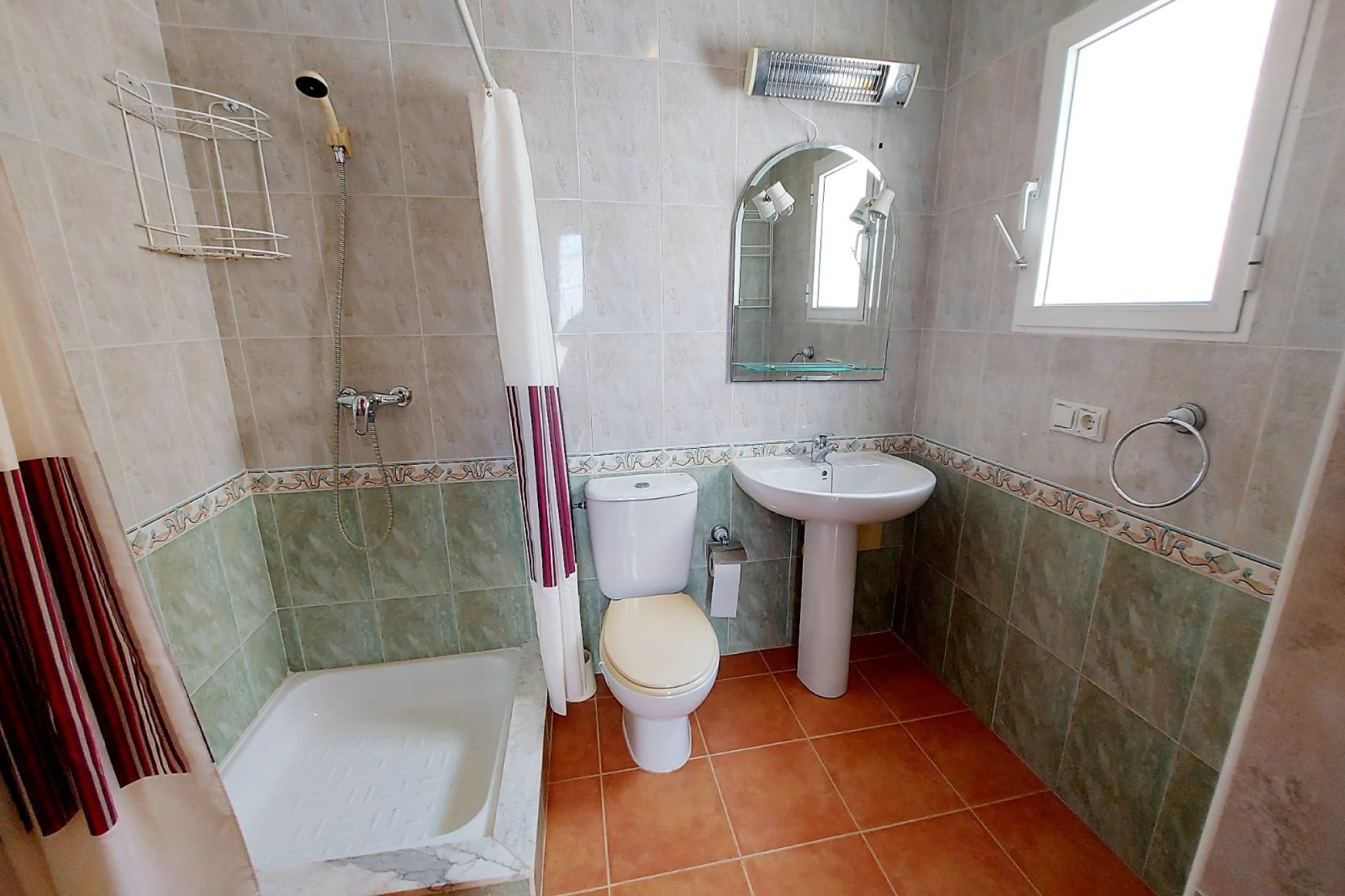 Re-Sale - Quad - Algorfa