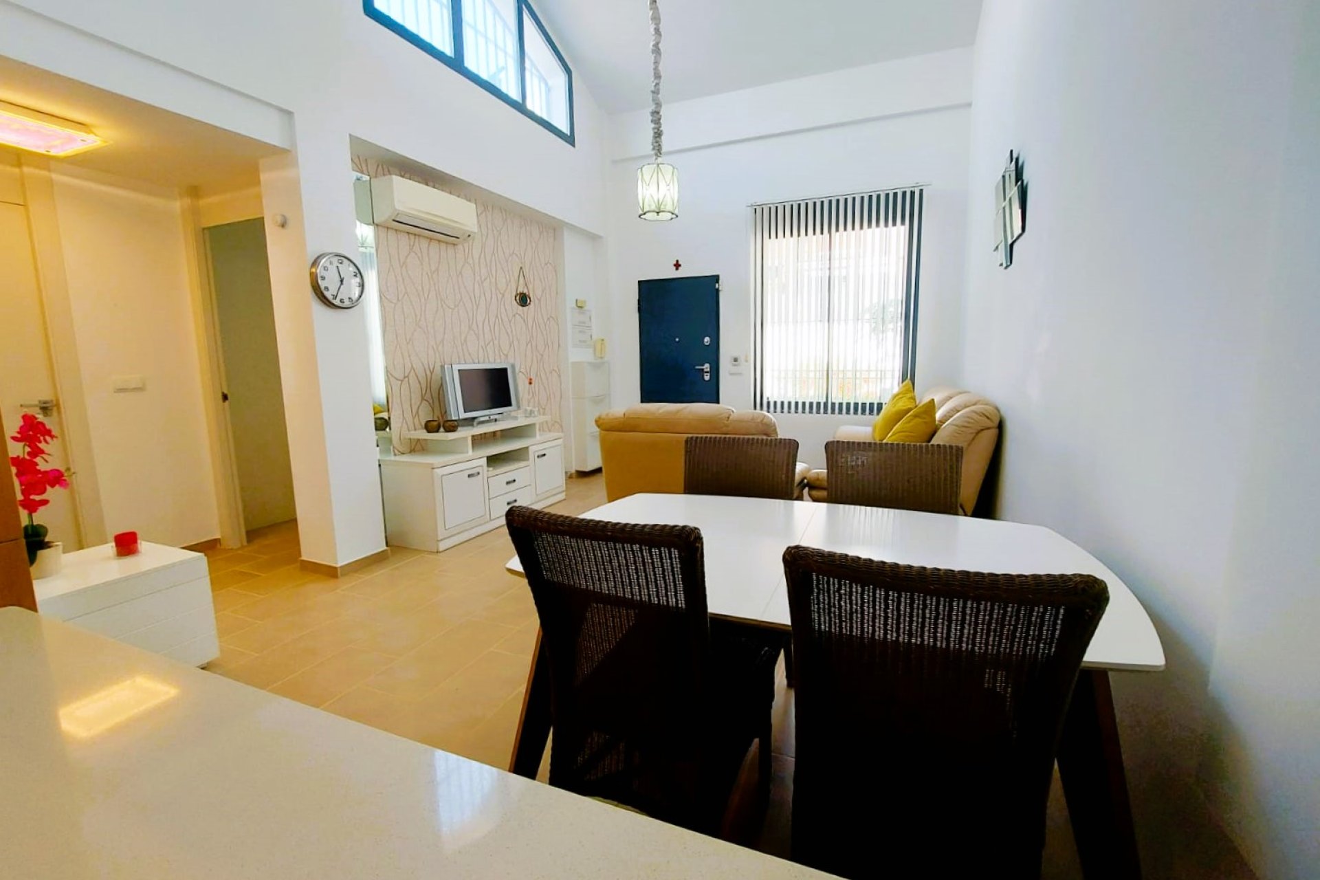 Re-Sale - Quad - Algorfa