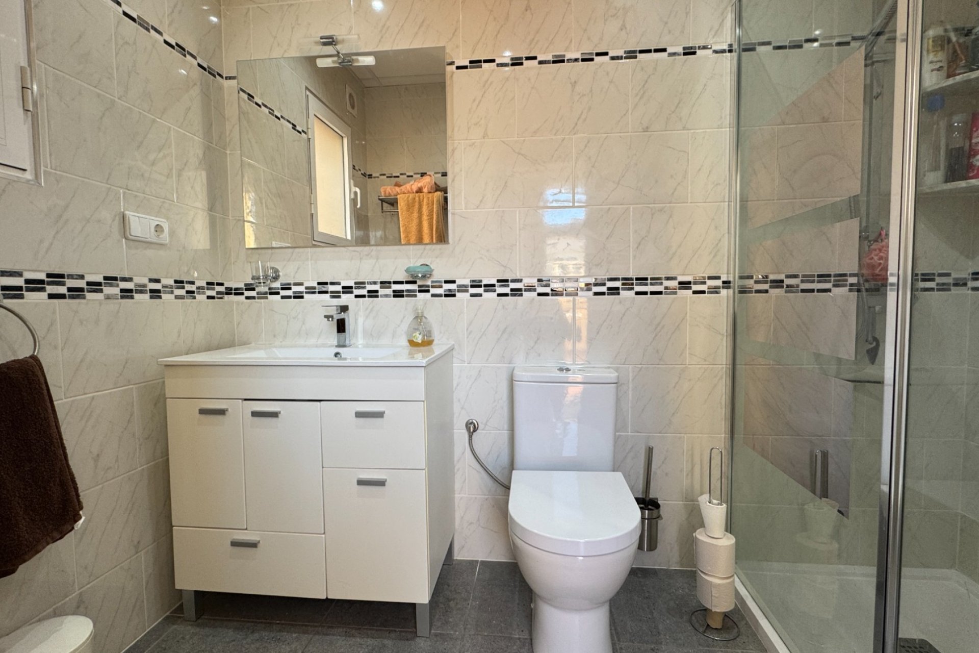 Re-Sale - Quad - Algorfa