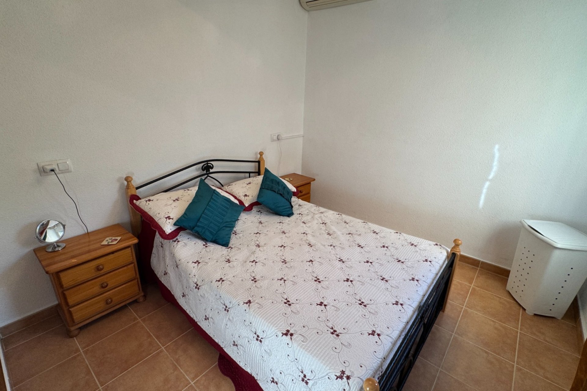 Re-Sale - Quad - Algorfa