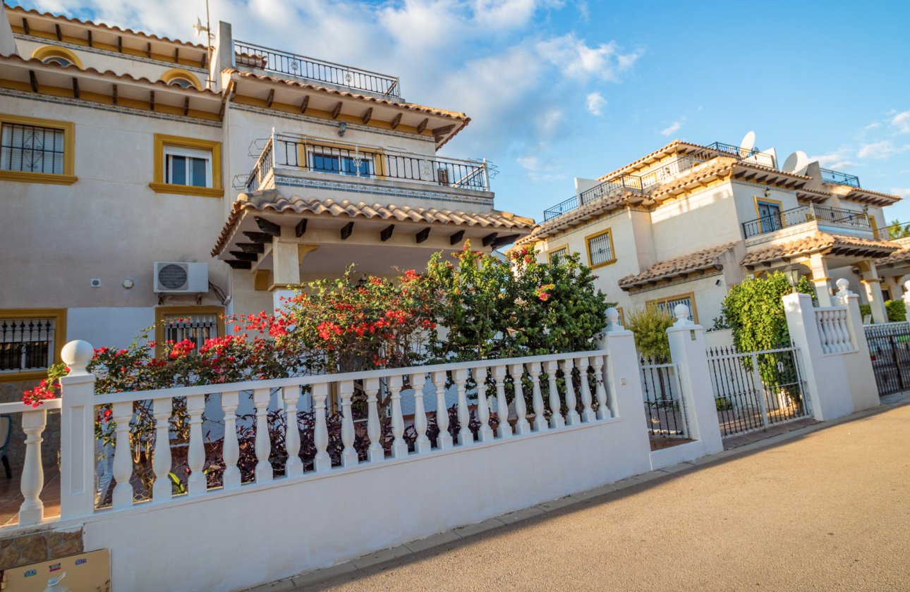 Re-Sale - Quad - La Zenia - Villas San Jose