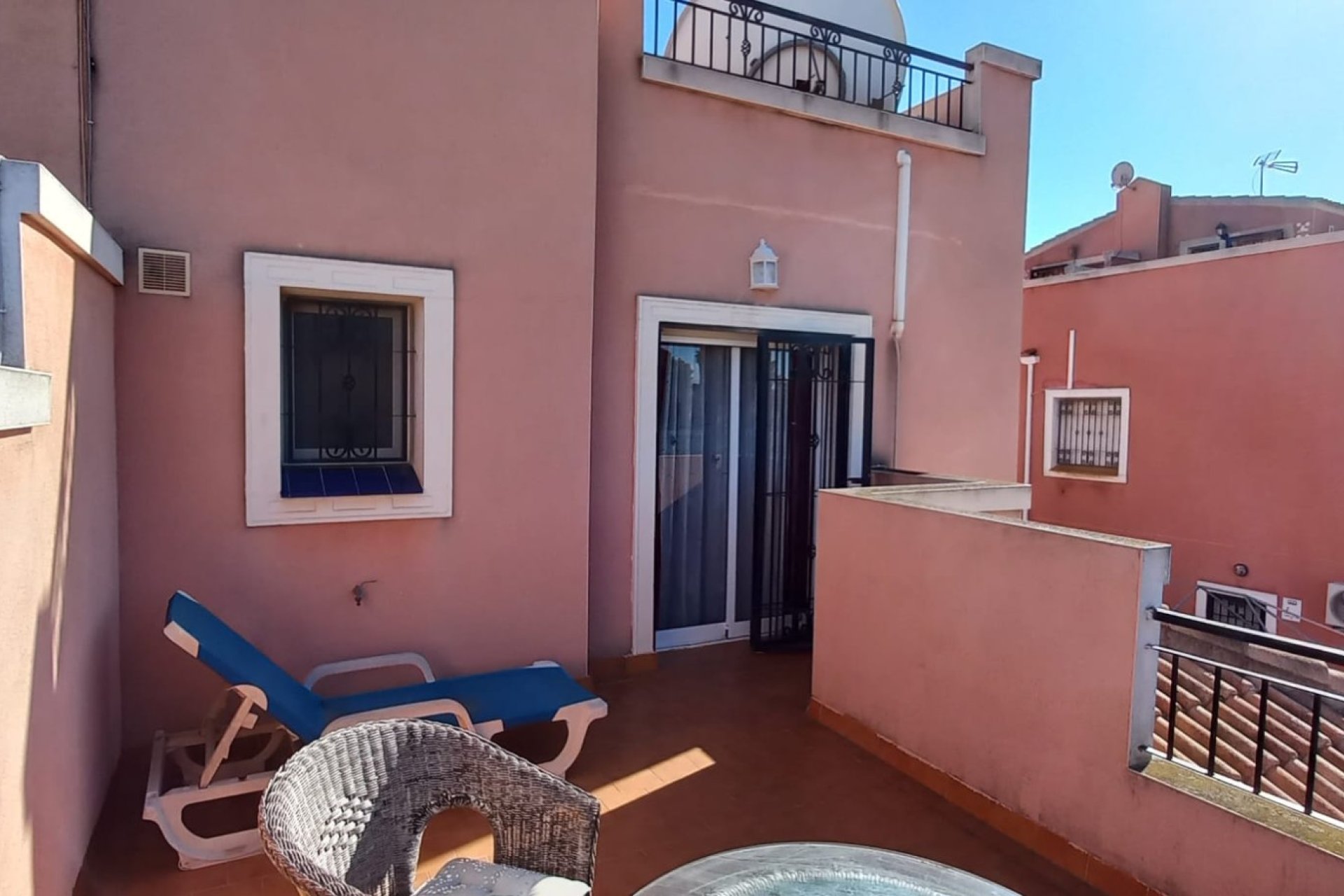 Re-Sale - Quad - Los Montesinos - La Herrada