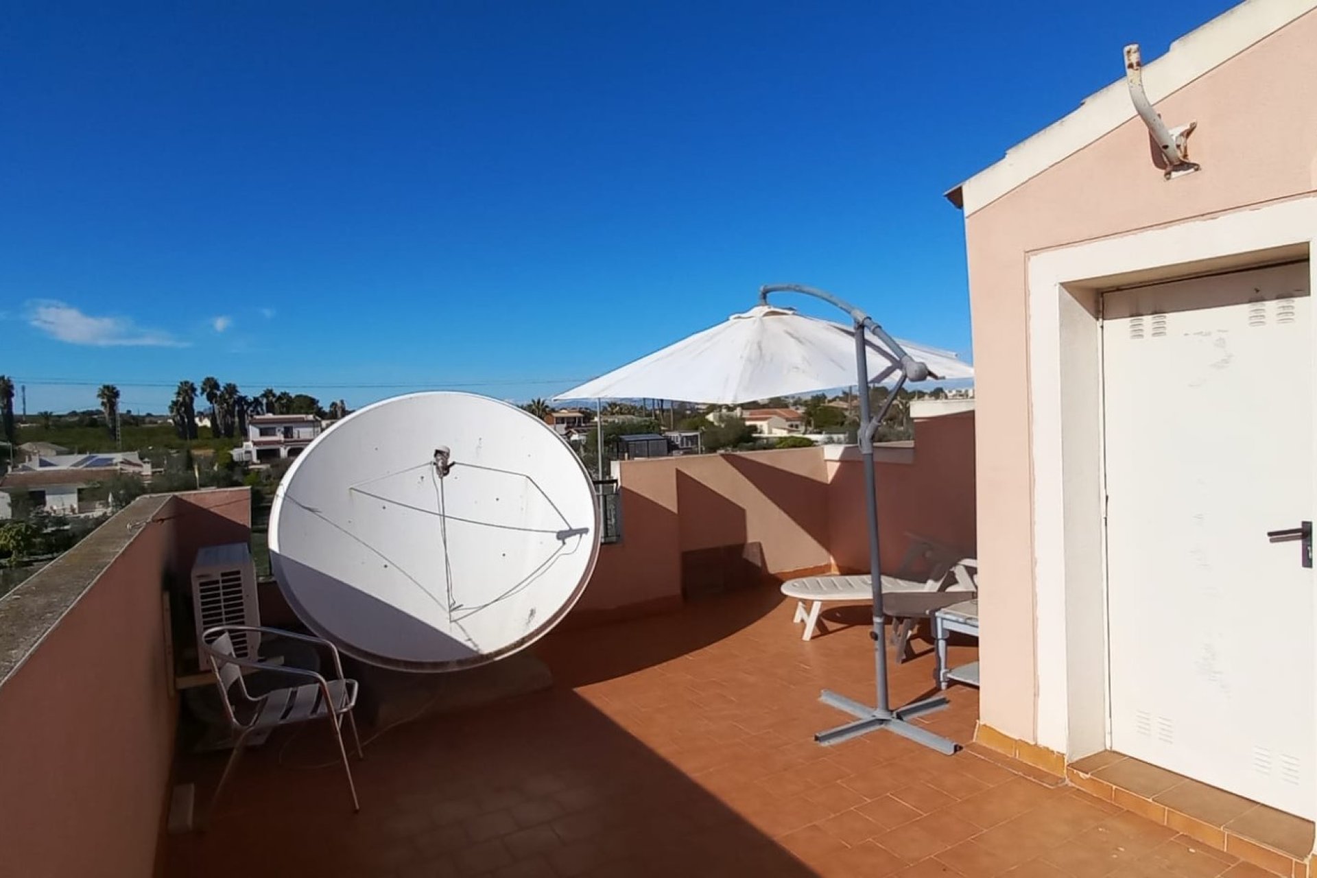 Re-Sale - Quad - Los Montesinos - La Herrada