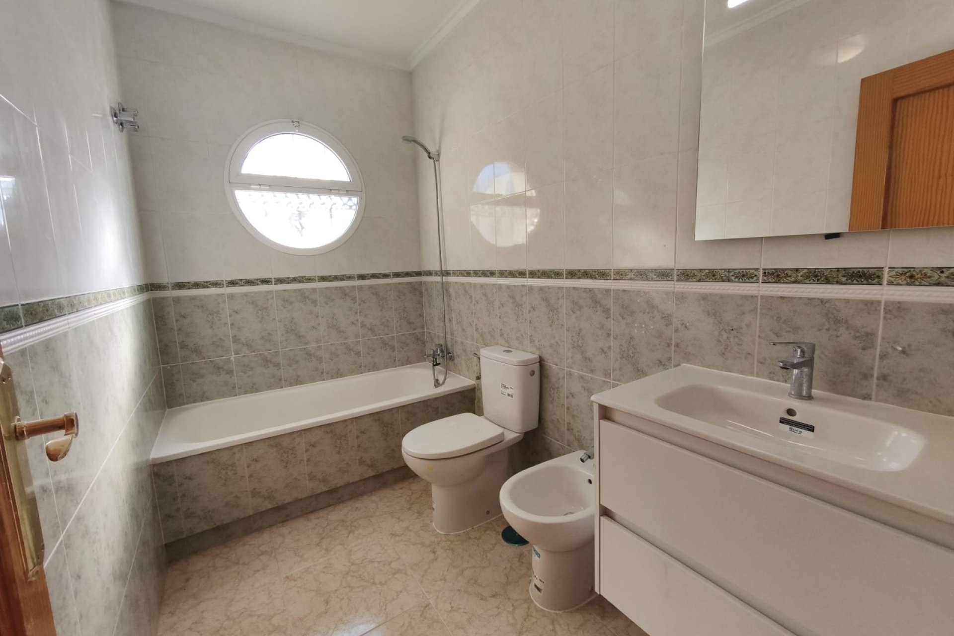 Re-Sale - Quad - Orihuela Costa