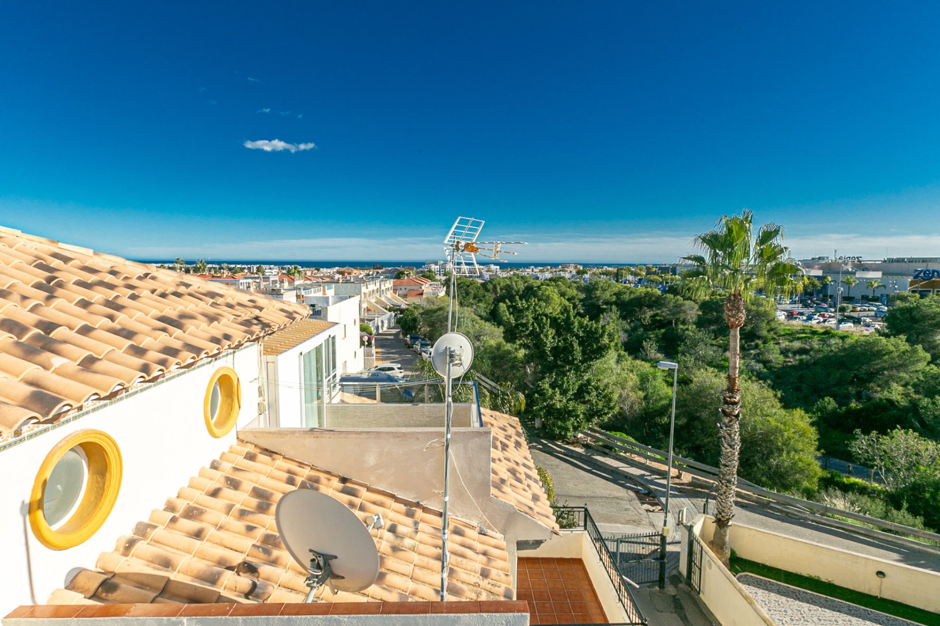 Re-Sale - Quad - Playa Flamenca - Orihuela Costa
