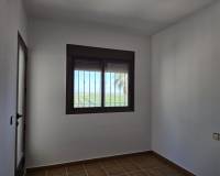 Re-Sale - Semi - Detached Villa - Algorfa - La Finca Golf