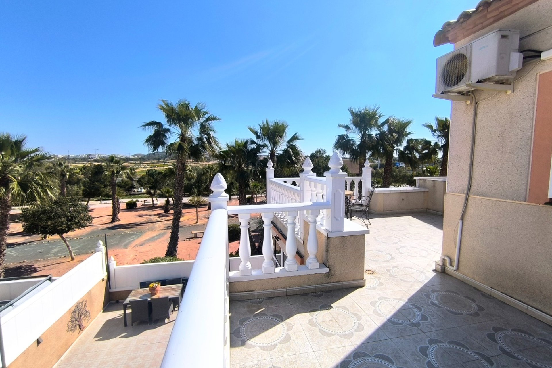 Re-Sale - Semi - Detached Villa - Algorfa