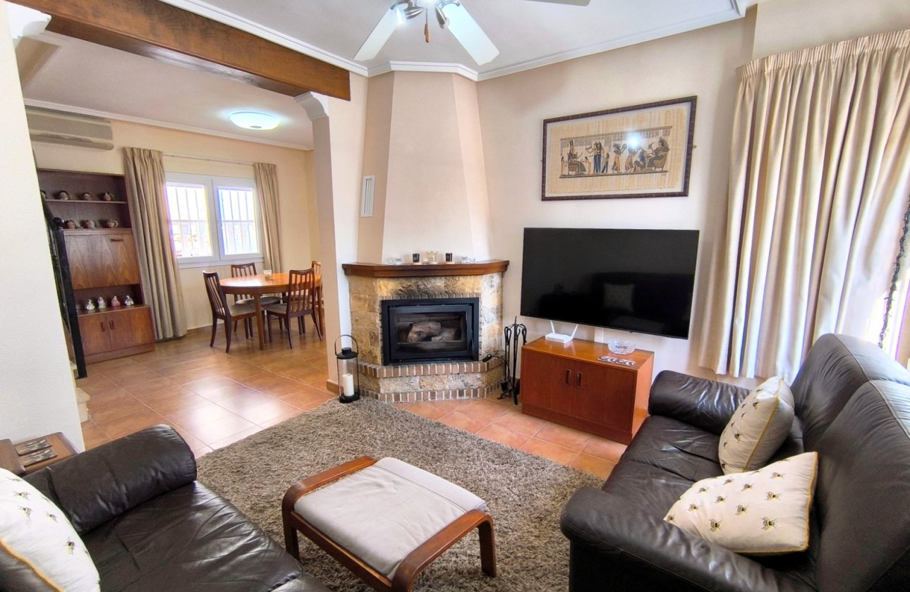 Re-Sale - Semi - Detached Villa - Algorfa