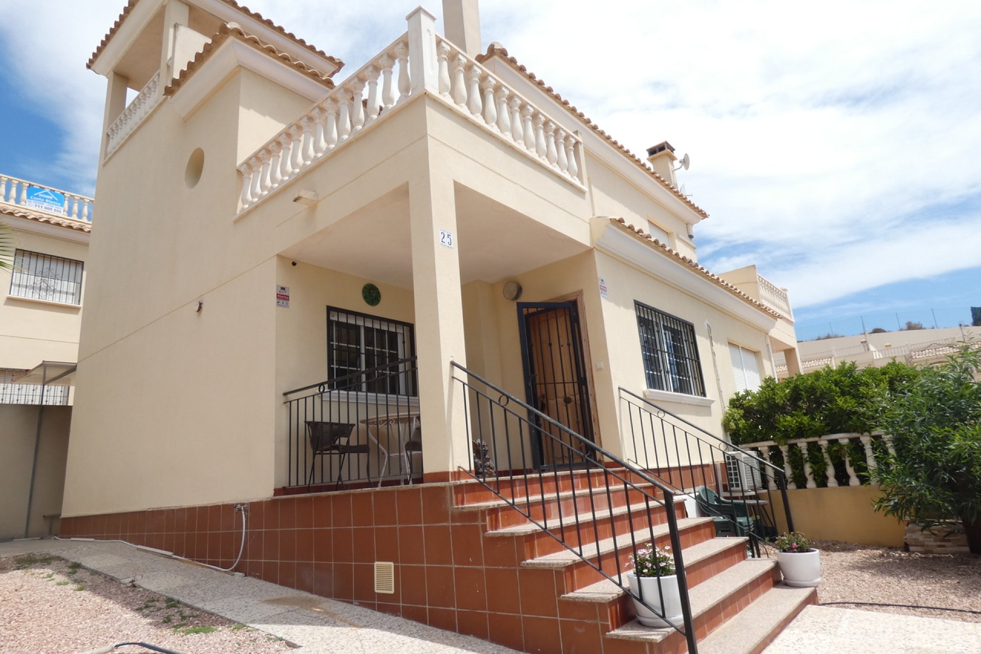 Re-Sale - Semi - Detached Villa - Algorfa