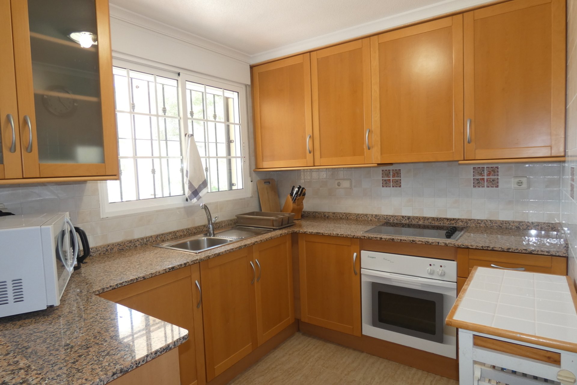 Re-Sale - Semi - Detached Villa - Algorfa