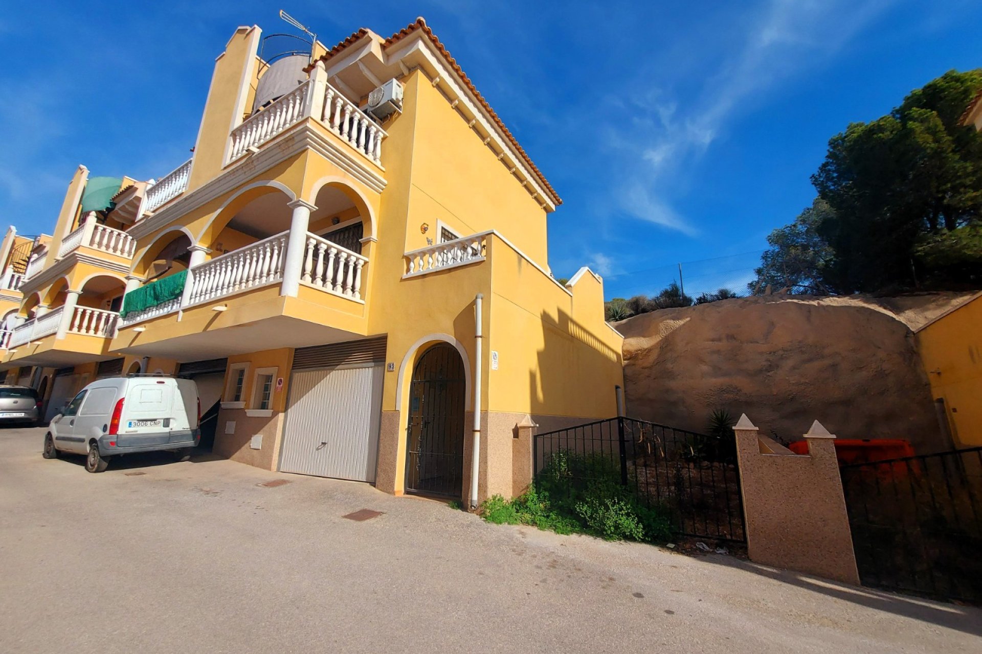 Re-Sale - Semi - Detached Villa - Algorfa