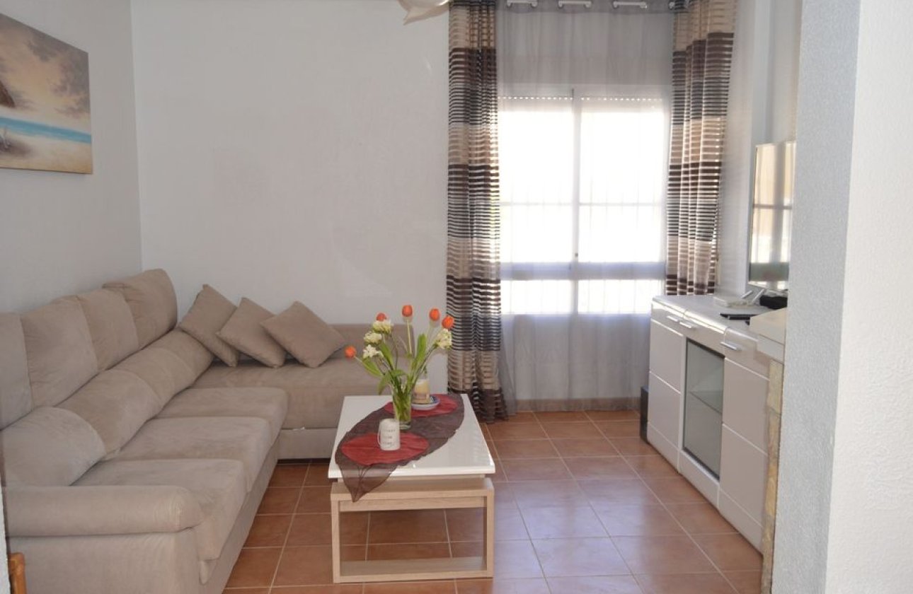 Re-Sale - Semi - Detached Villa - Algorfa