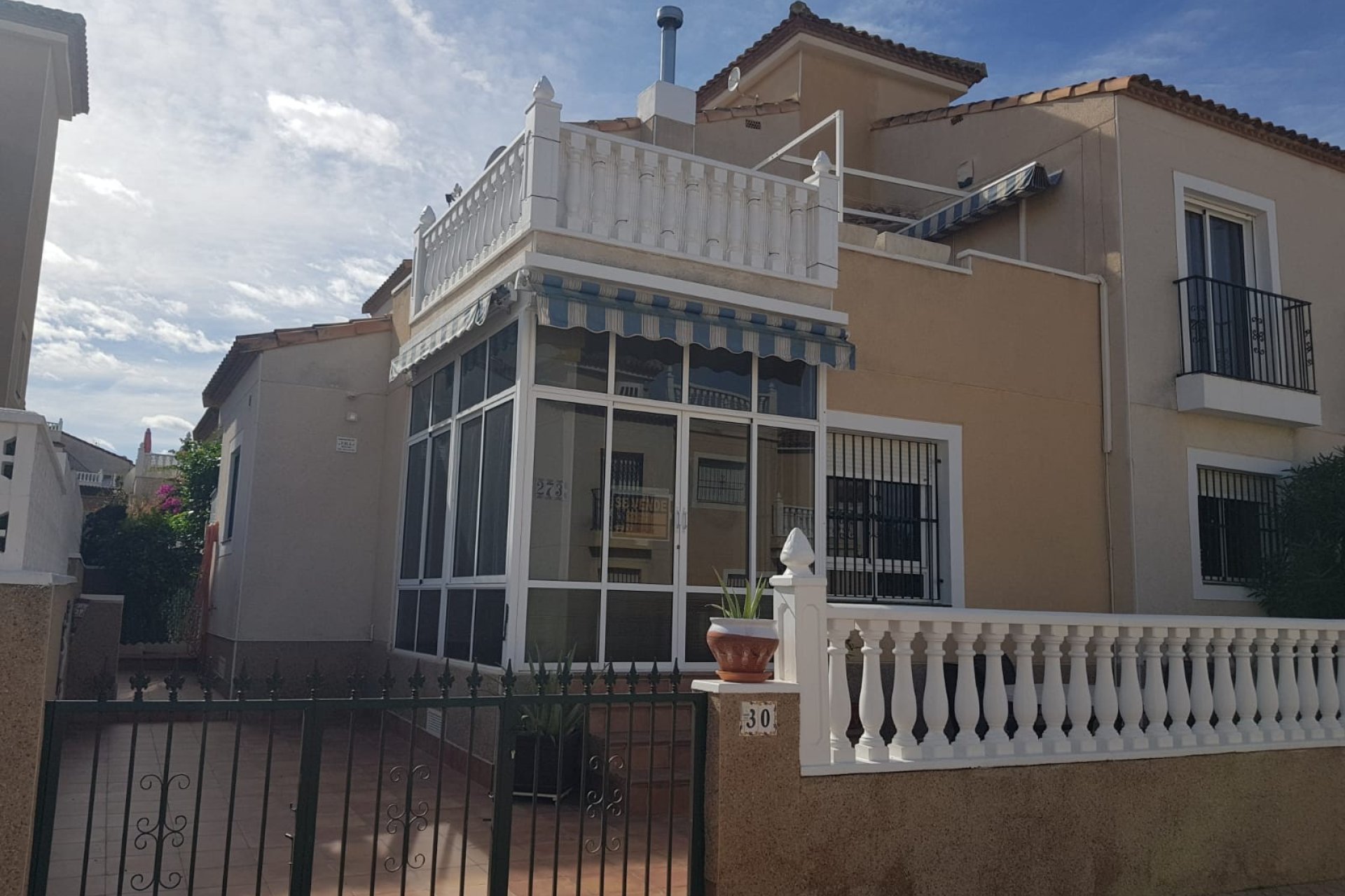 Re-Sale - Semi - Detached Villa - Algorfa