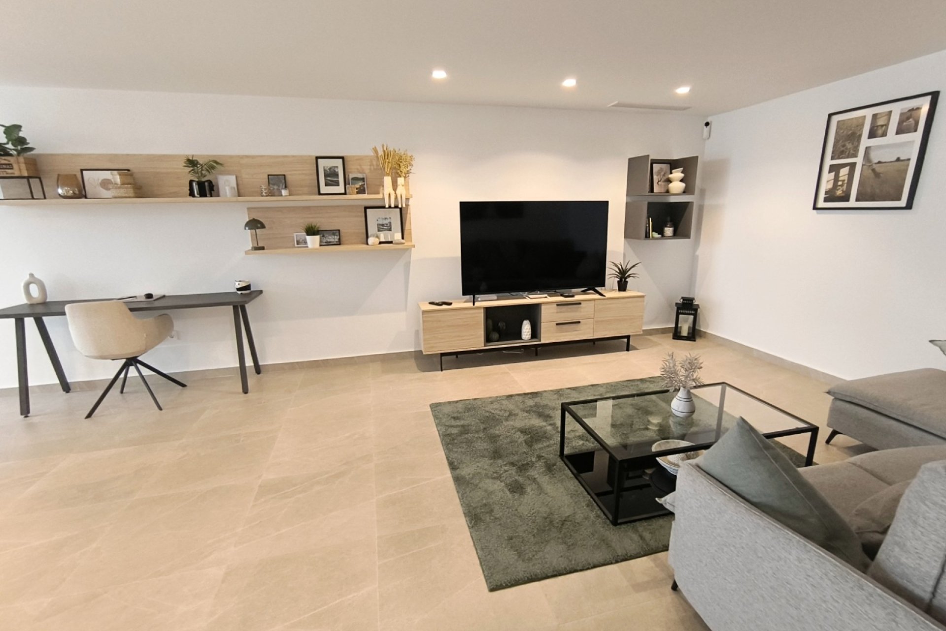 Re-Sale - Semi - Detached Villa - Algorfa