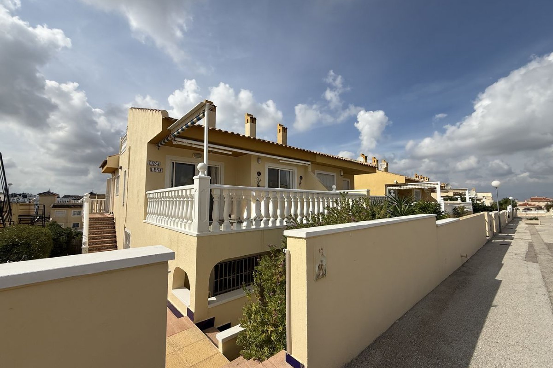 Re-Sale - Semi - Detached Villa - Benijofar - Benimar