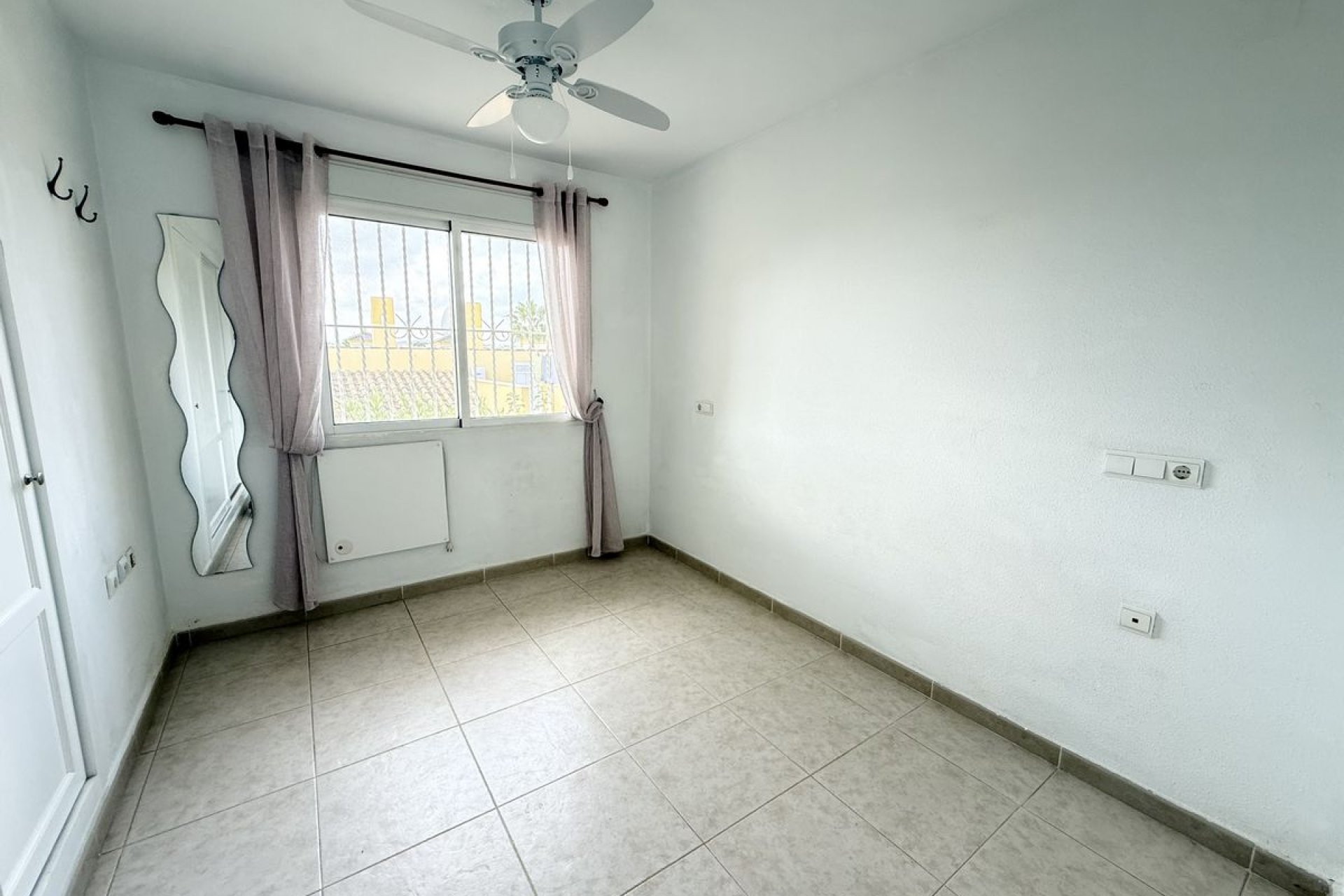 Re-Sale - Semi - Detached Villa - Benijofar - Benimar