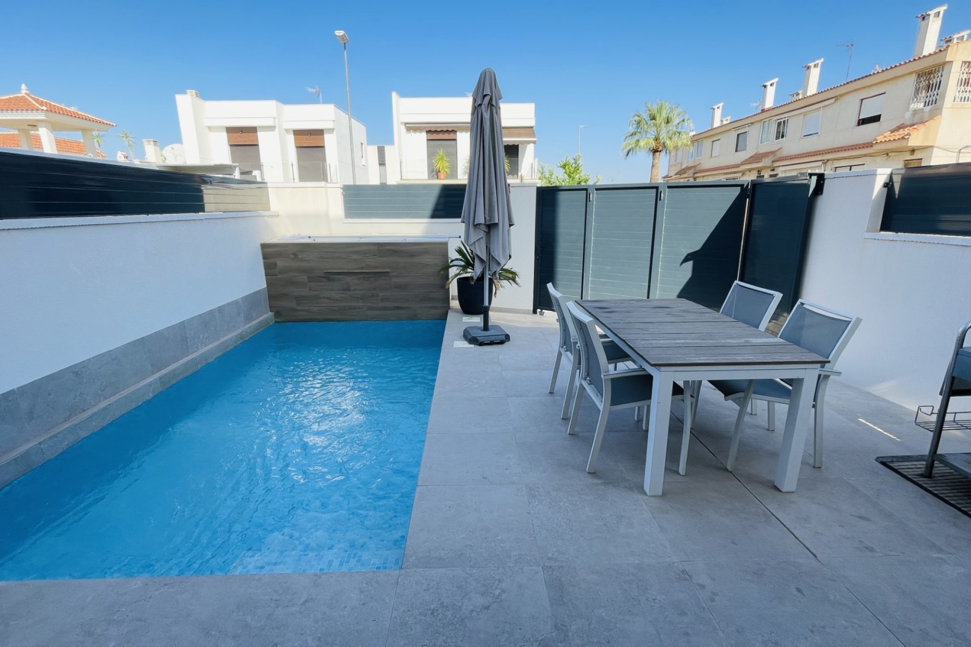 Re-Sale - Semi - Detached Villa - Benijofar