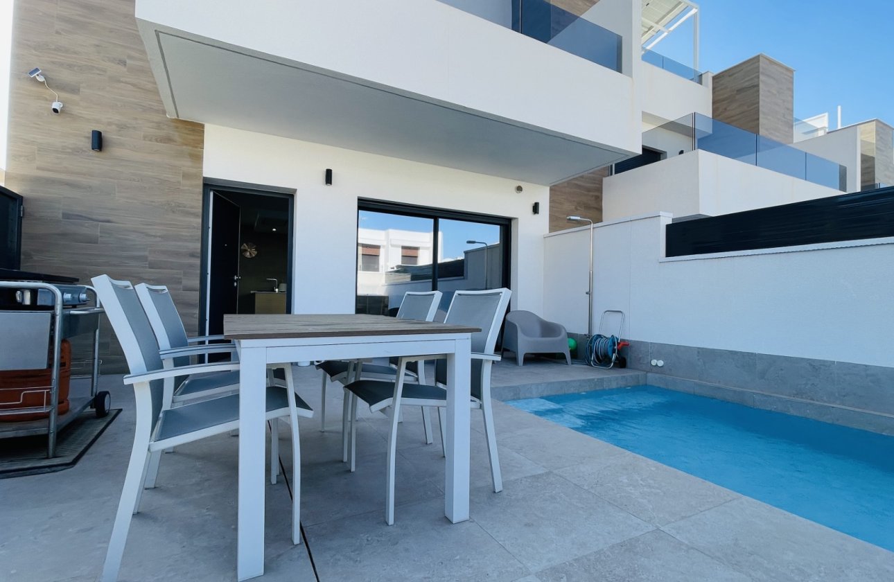 Re-Sale - Semi - Detached Villa - Benijofar