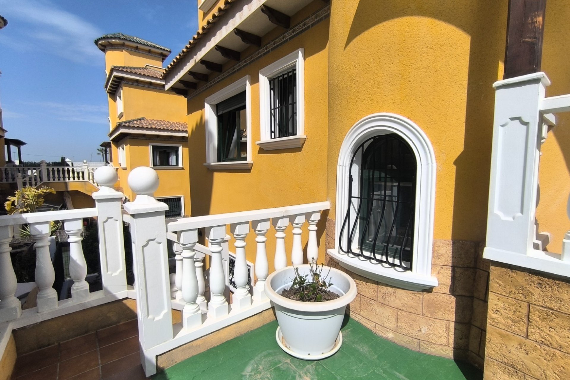 Re-Sale - Semi - Detached Villa - Ciudad Quesada