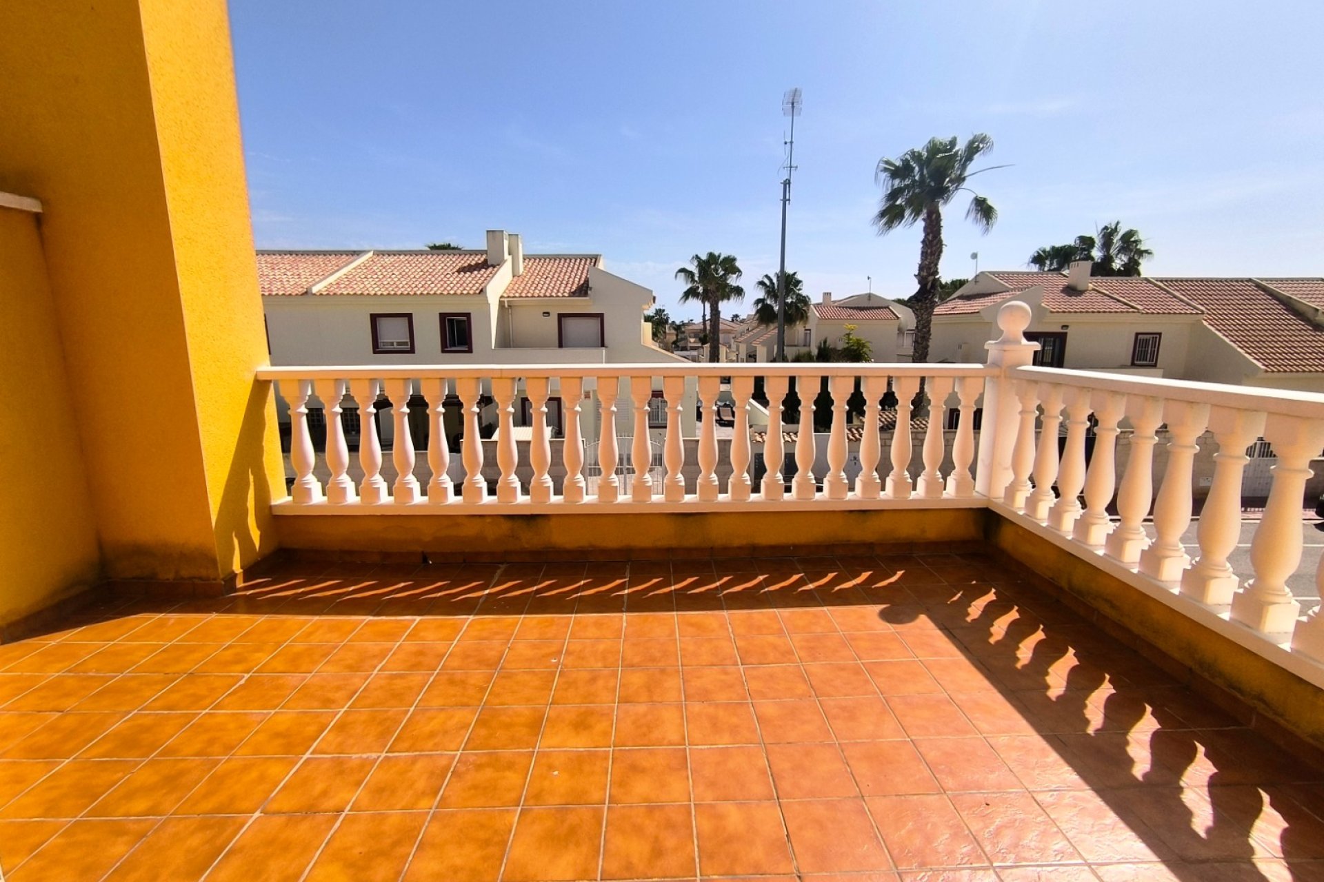 Re-Sale - Semi - Detached Villa - Ciudad Quesada