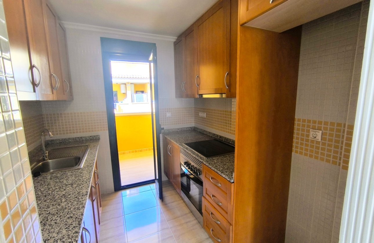Re-Sale - Semi - Detached Villa - Ciudad Quesada