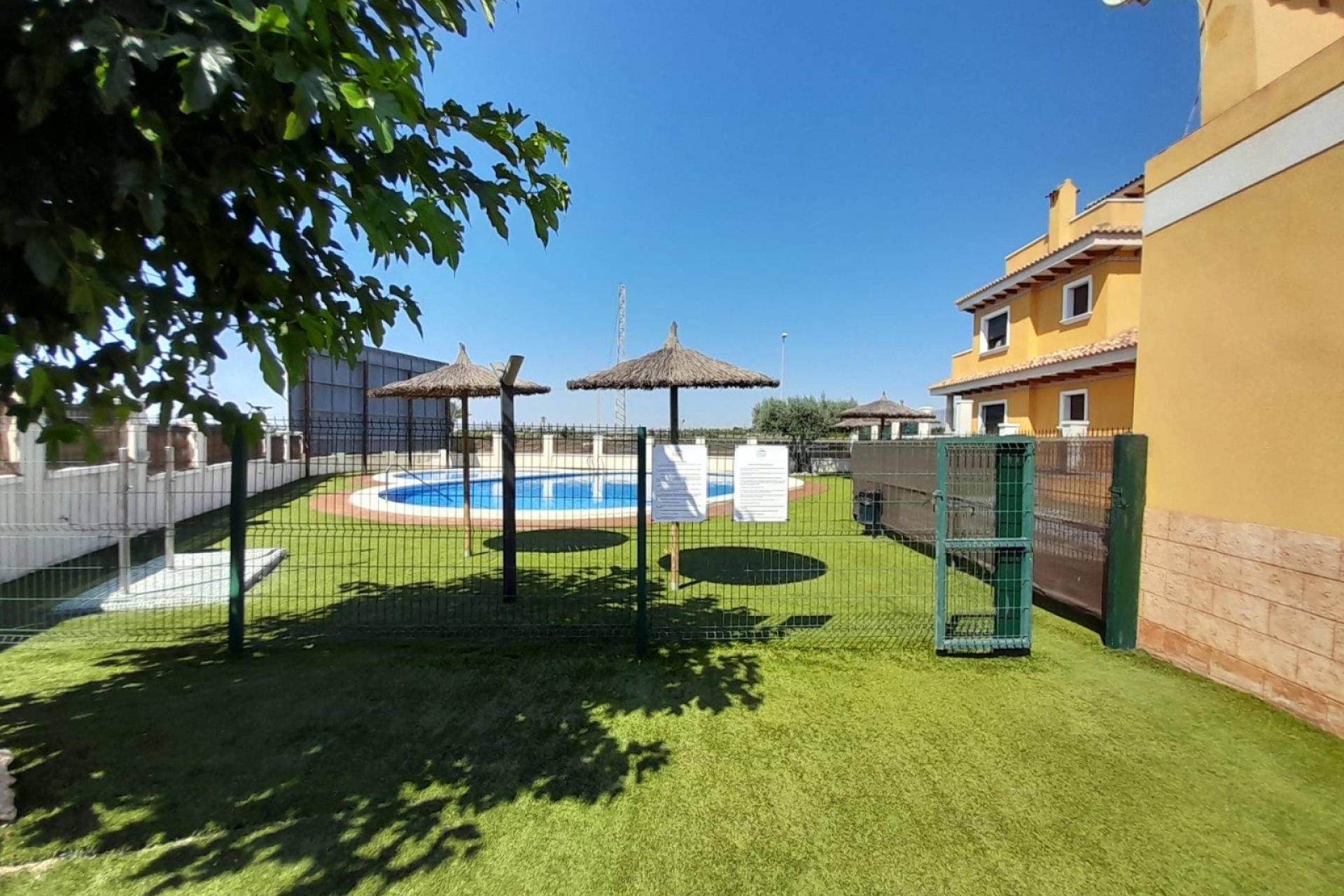 Re-Sale - Semi - Detached Villa - Ciudad Quesada