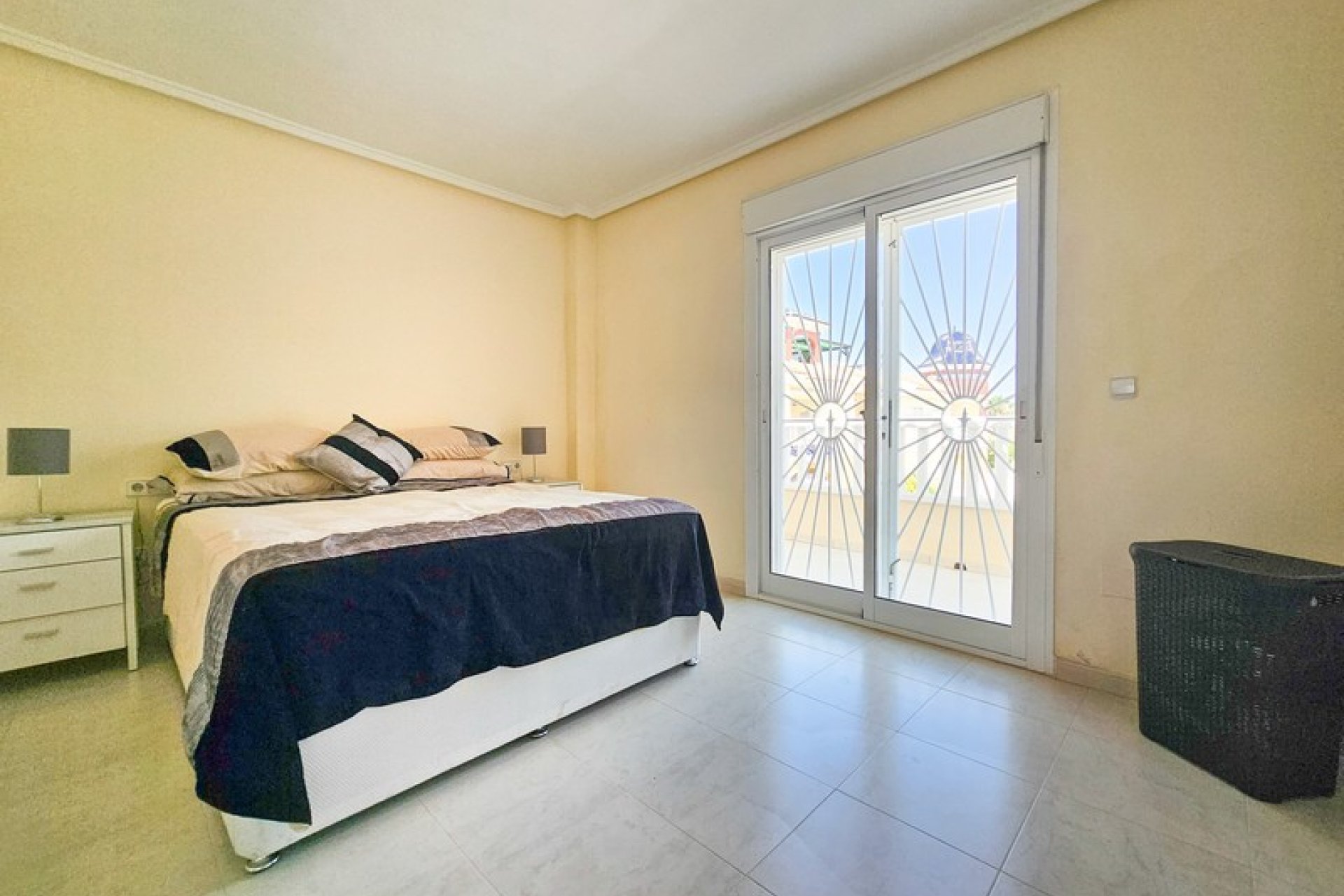 Re-Sale - Semi - Detached Villa - Ciudad Quesada